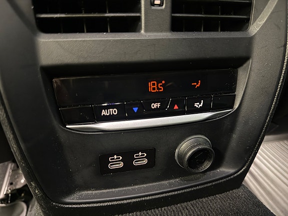 BMW 320d 24 of 25