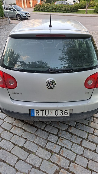 Volkswagen Golf V 4 of 11