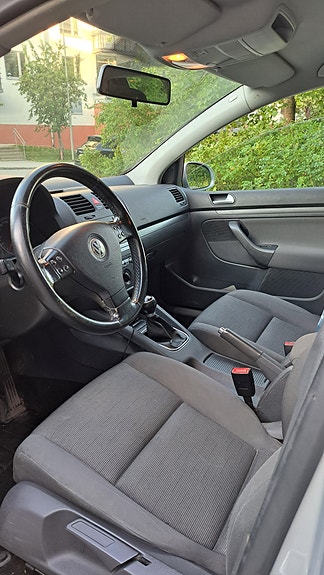 Volkswagen Golf V 6 of 11