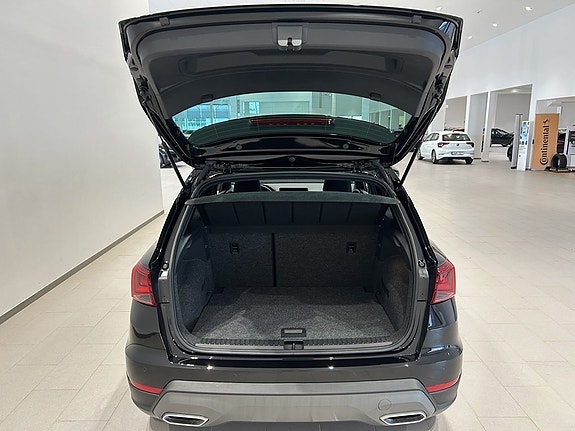 Seat Arona 10 of 21