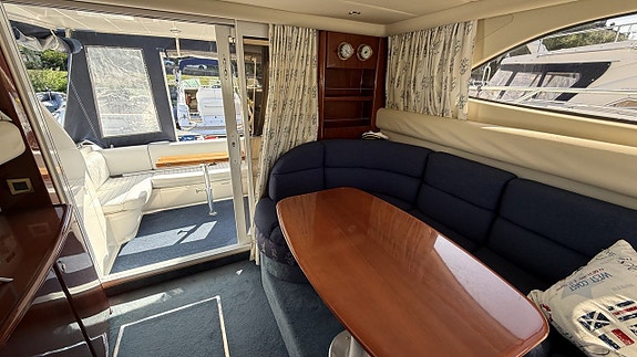 Princess 34 / 2 x Volvo Penta KAD 42 -97 8 of 22