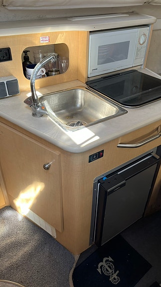 Bayliner 2455 (2000) med nyare motor (2020) 11 of 18