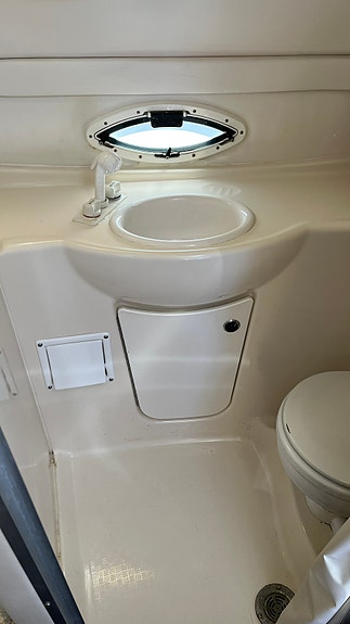 Bayliner 2455 (2000) med nyare motor (2020) 15 of 18