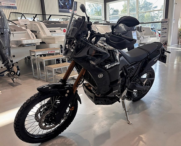 Yamaha Tenere 700 World Raid grövre hasplåt, handtagsvärme, nya däck 4 of 5
