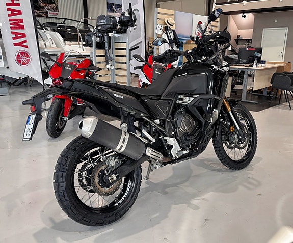 Yamaha Tenere 700 World Raid grövre hasplåt, handtagsvärme, nya däck 2 of 5