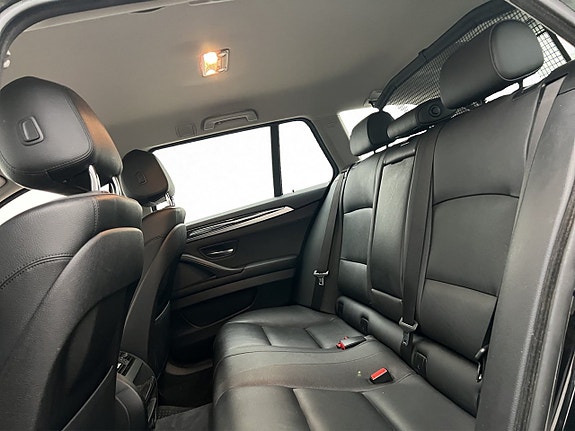 BMW 520 13 of 28