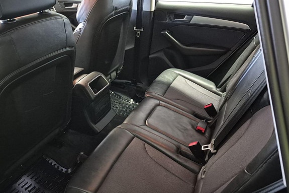 Audi Q5 18 of 22