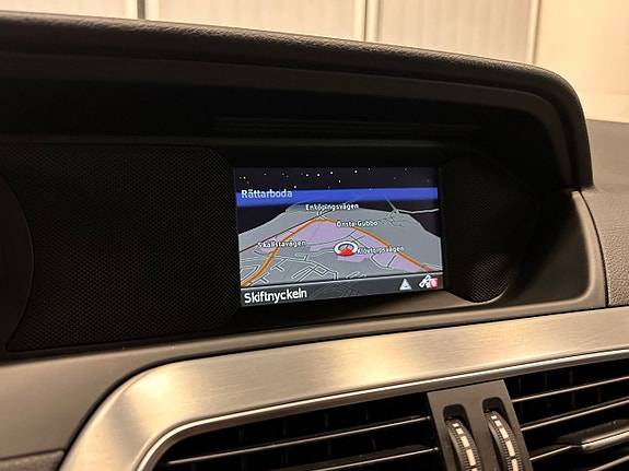Mercedes-Benz C250 18 of 30