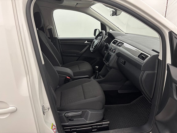 Volkswagen Caddy 21 of 23