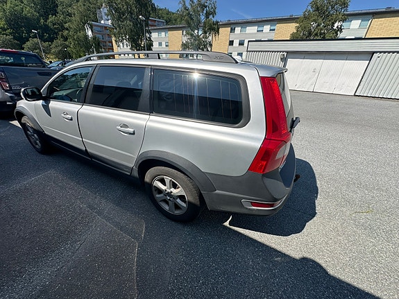 Volvo XC70 4 of 7