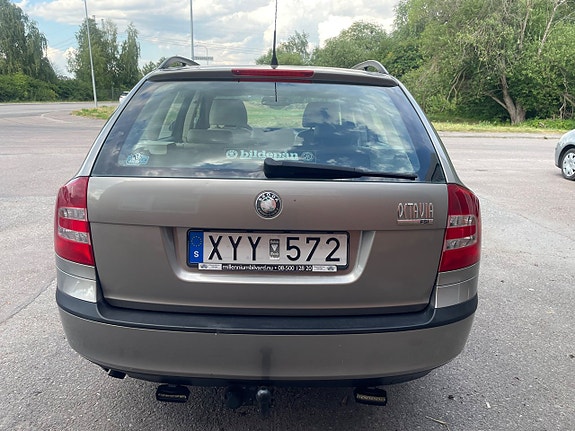 Skoda Octavia 8 of 20
