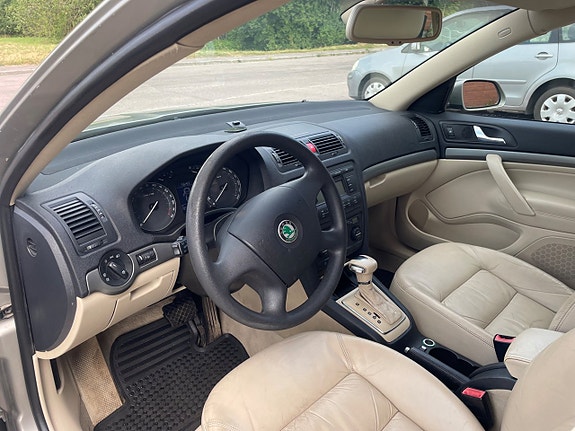 Skoda Octavia 11 of 20
