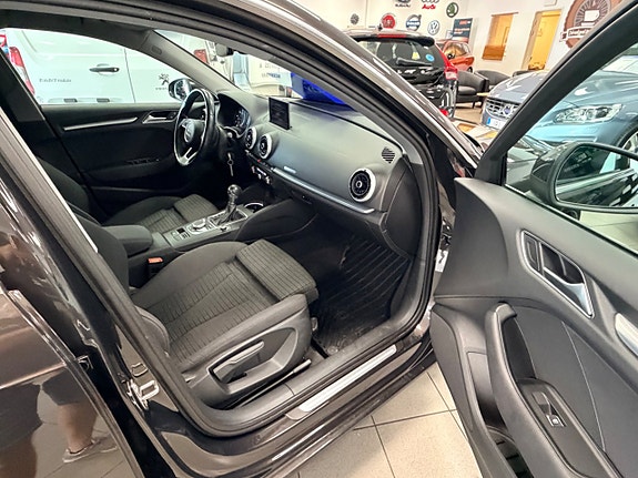 Audi A3 7 of 14