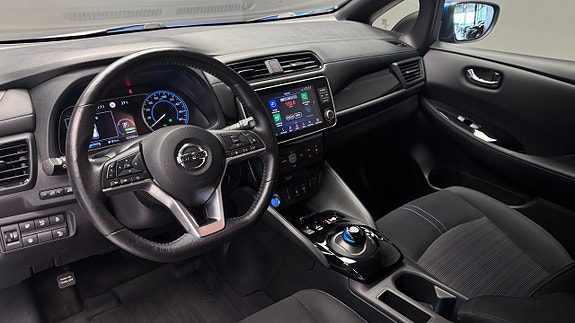 Nissan Leaf 7 of 21
