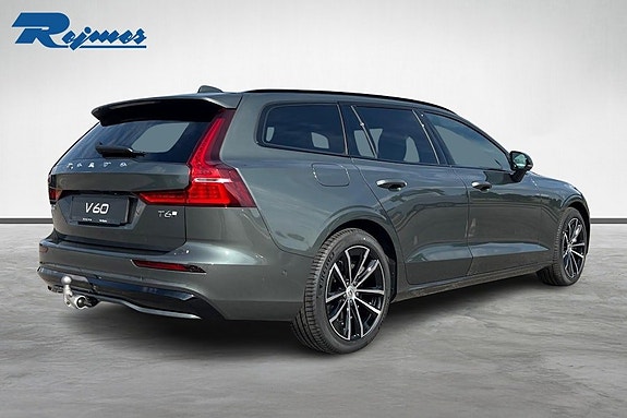 Volvo V60 2 of 20