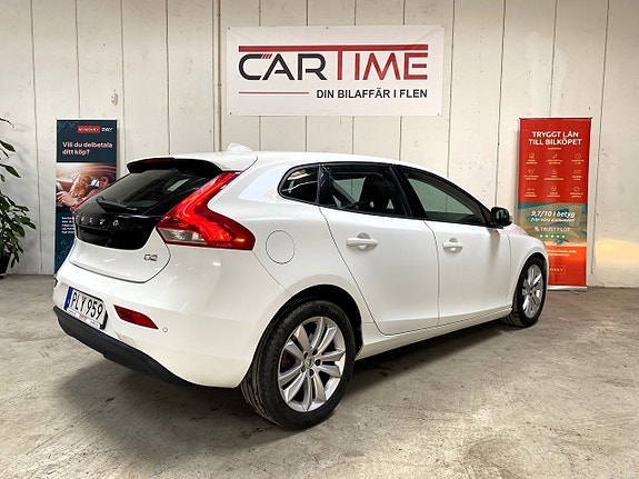 Volvo V40 5 of 14