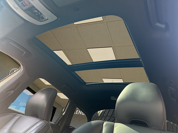 Volvo XC60 16 of 26