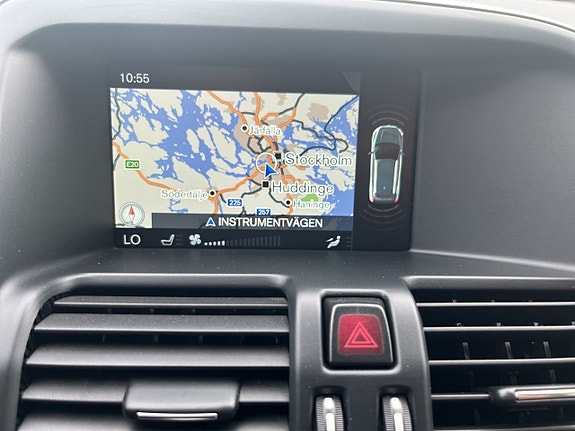 Volvo XC60 25 of 26