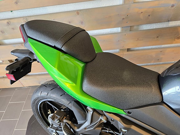 Kawasaki Z650 S 3 of 11