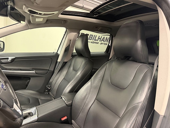 Volvo XC60 9 of 25