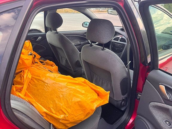 Citroen C5 14 of 14