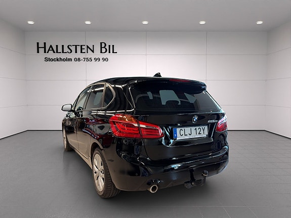 BMW 225xe 7 of 25