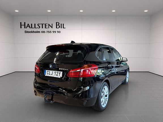 BMW 225xe 5 of 25
