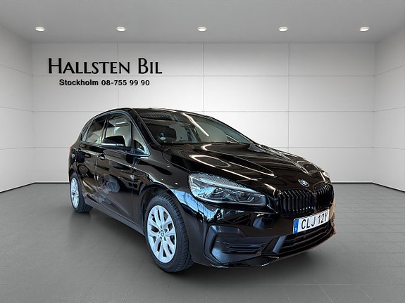 BMW 225xe 4 of 25