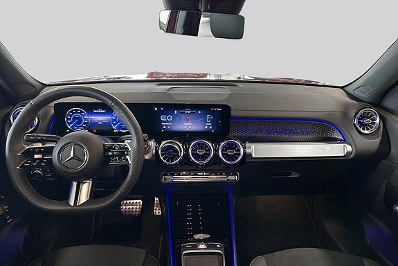 Mercedes-Benz EQB250+ 7 of 16