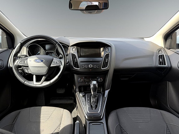 Ford Focus 7 of 14