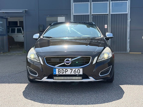 Volvo V60 7 of 30