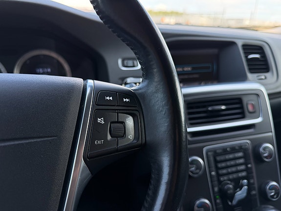 Volvo V60 26 of 30