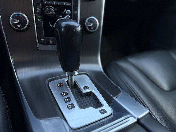 Volvo V60 27 of 30