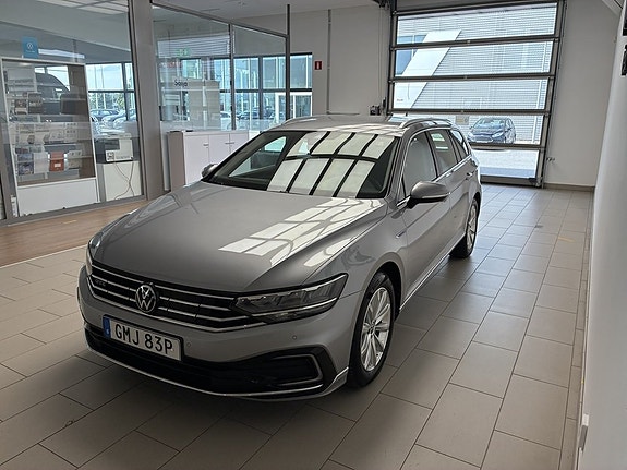 Volkswagen Passat 9 of 20