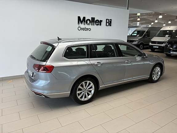 Volkswagen Passat 5 of 20