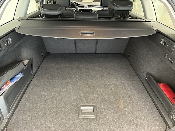 Volkswagen Passat 18 of 20