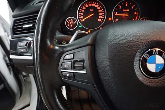 BMW X4 13 of 24