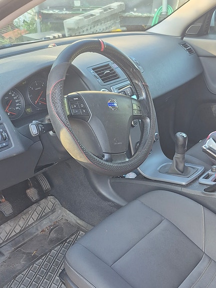 Volvo V50 7 of 8