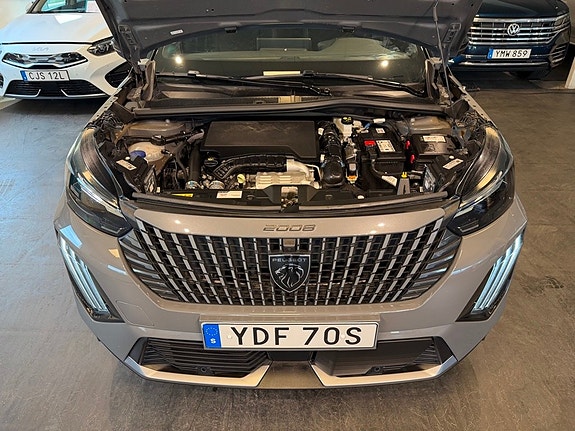 Peugeot 2008 24 of 27