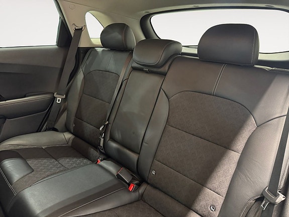 Kia Niro 14 of 26