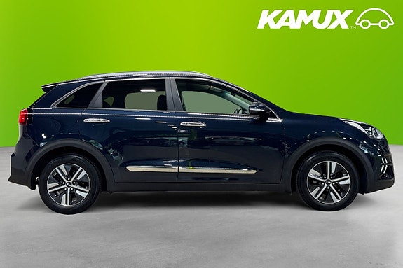 Kia Niro 2 of 26