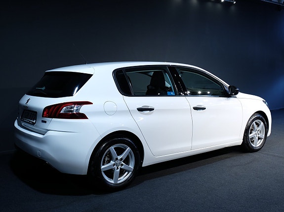 Peugeot 308 8 of 8