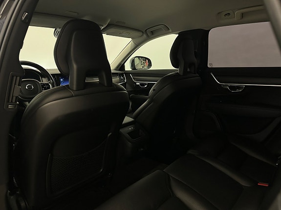 Volvo V90 Cross Country 14 of 26