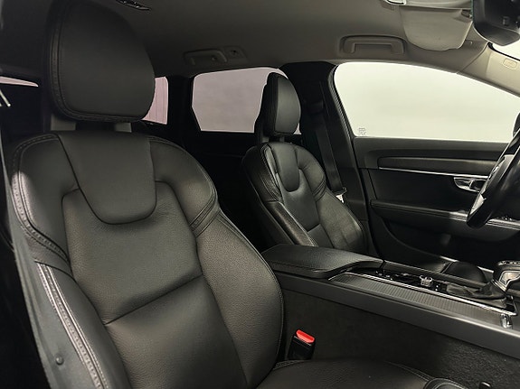 Volvo V90 Cross Country 18 of 26