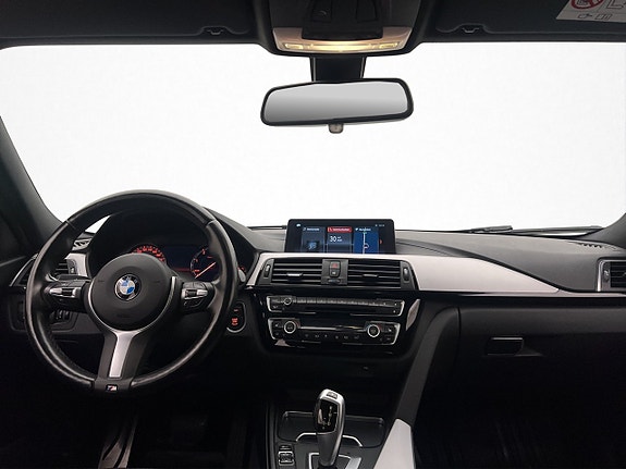 BMW 320d 13 of 30