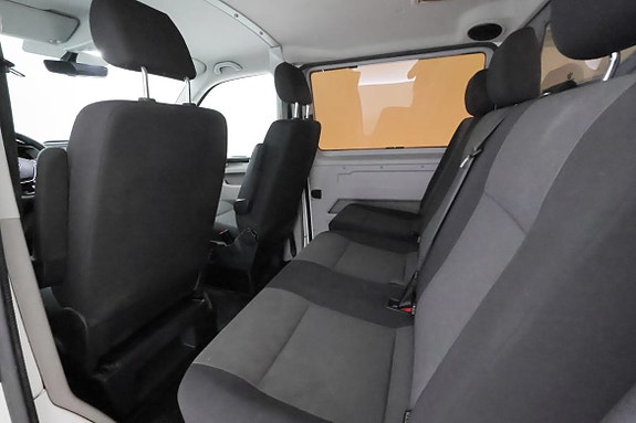 Volkswagen Transporter 11 of 24