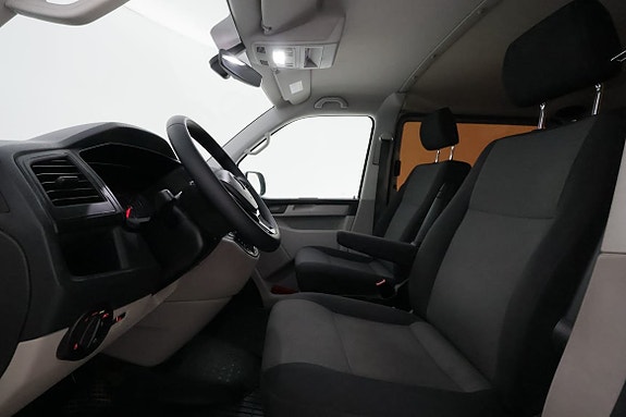 Volkswagen Transporter 8 of 24