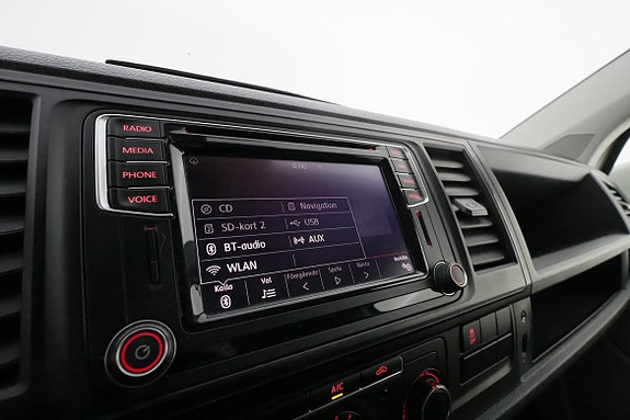 Volkswagen Transporter 22 of 24