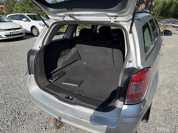 Opel Astra 16 of 16