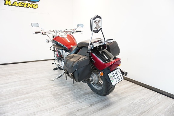 Yamaha XVS 1100 Drag Star 3 of 8